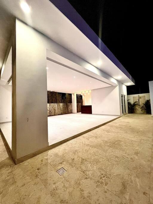 Magnificent Pent House W/Jacuzzi Διαμέρισμα Santiago De Los Caballeros Εξωτερικό φωτογραφία